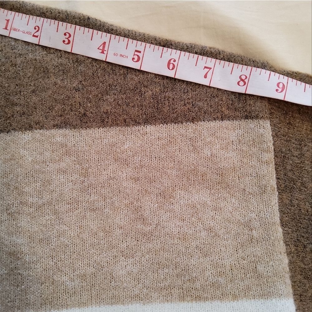 Olivaceous Color Block Wool Blend Knit Sweater Si… - image 7